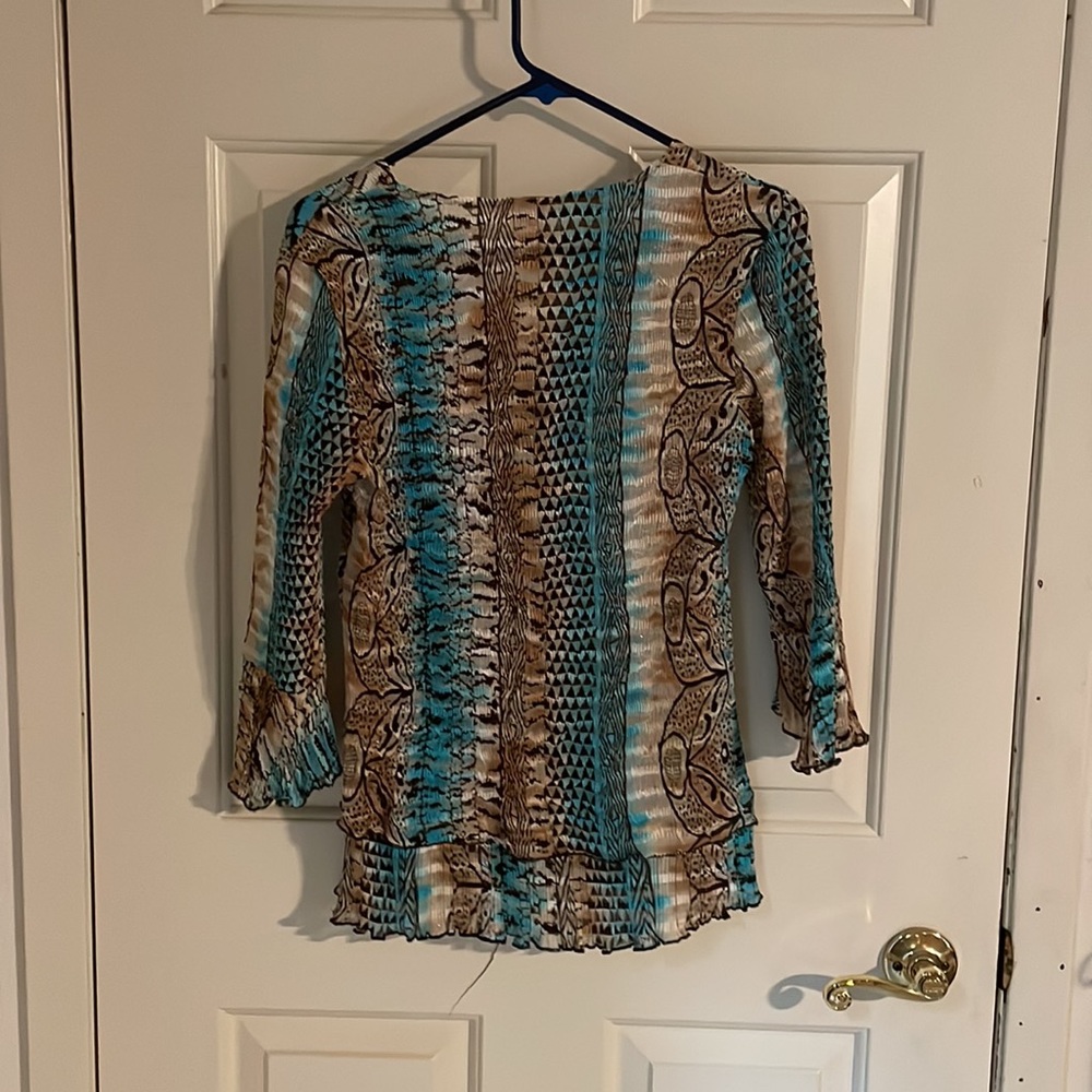 V Neck Top - image 3